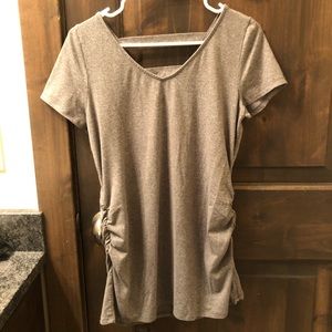 Full Moon Maternity gray stretch t-shirt.